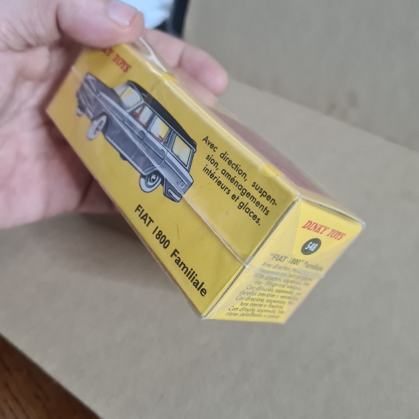Dinky toys Atlas editions Norev collection #548 Fiat 1800 Familiale sealed diecast model