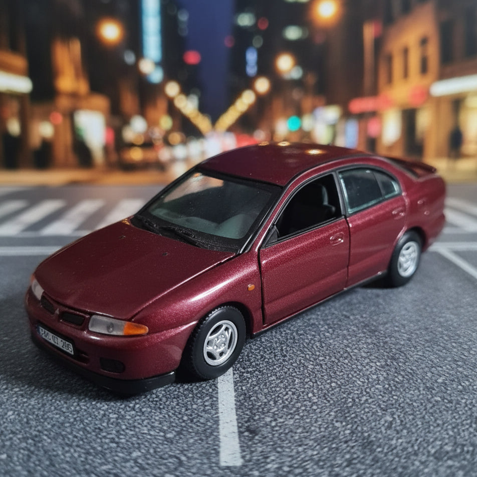 Vitesse 084H 1:43 Mitsubishi Carisma MSX  diecast model "lost wing mirror" boxed
