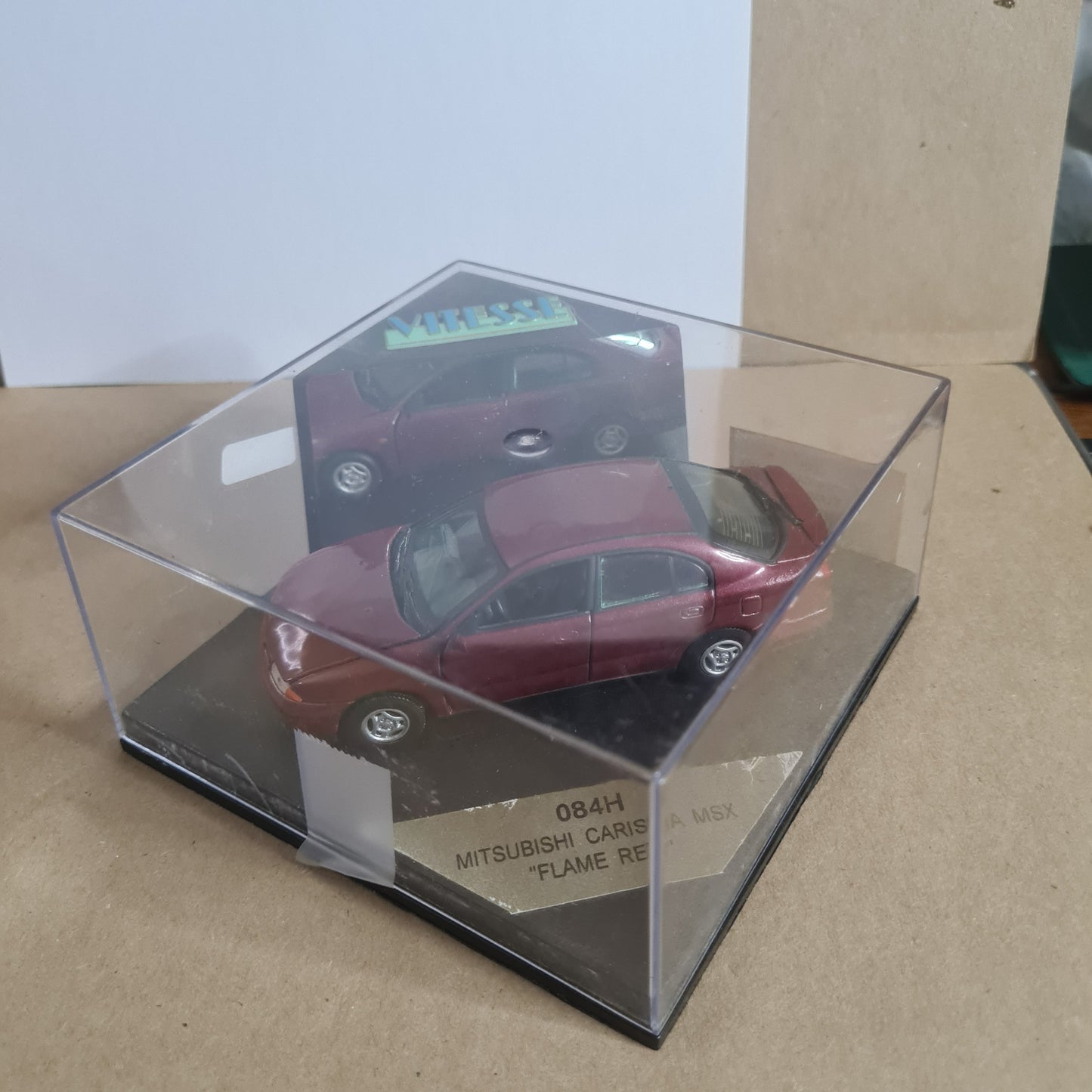 Vitesse 084H 1:43 Mitsubishi Carisma MSX  diecast model "lost wing mirror" boxed