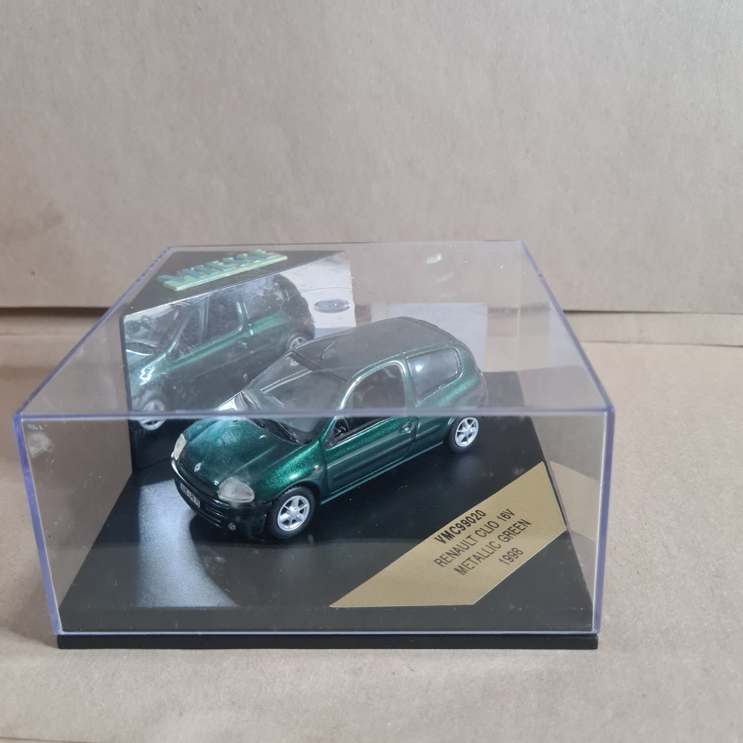 Vitesse VMC99020 1:43 Renault Clio 16v 1998  diecast model "lost wing mirror" boxed