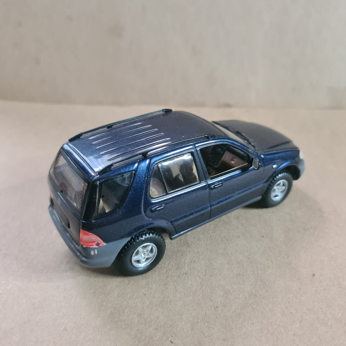 vitesse 1:43 Mercedes M-Class 4x4 loose quality diecast model