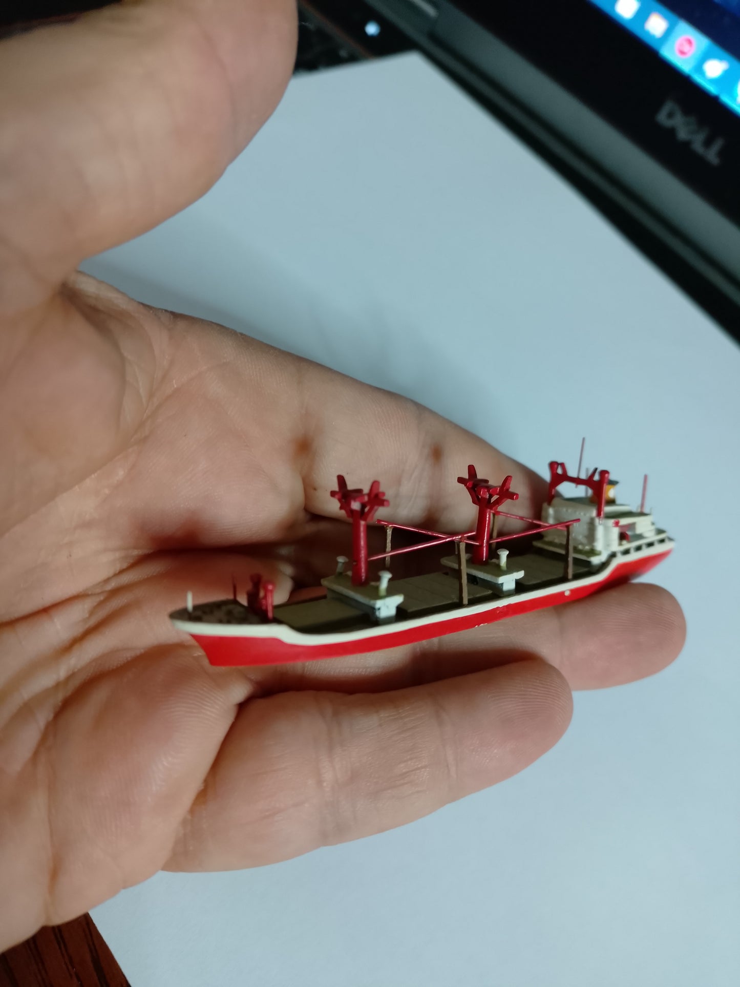 Hansa 1:1250 S-351  waterline white metal 1969 German Freighter ship model loose nice Jorg Kruger
