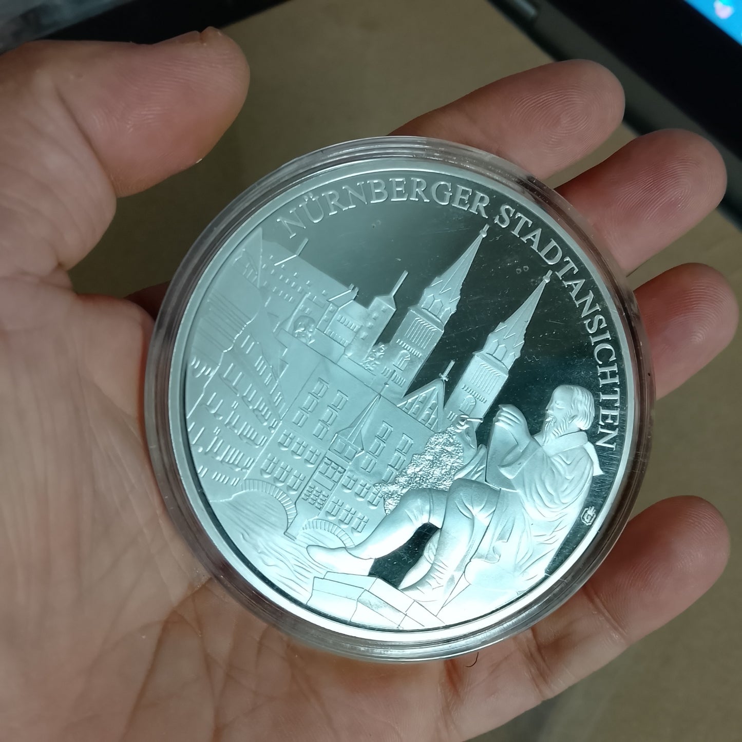 Nuremberg 1254 commerative silver plated oldest seal giant coin in capsule 70mm 137g 2012