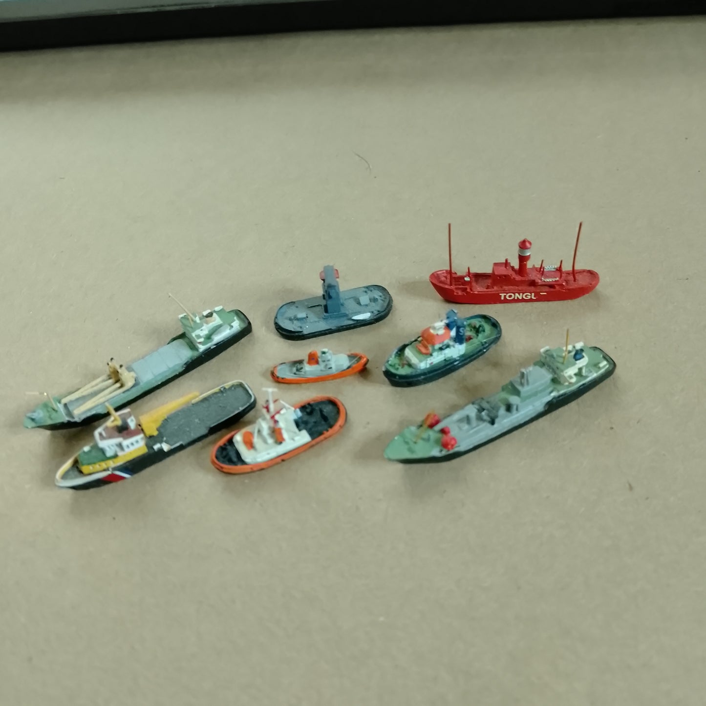Mixed Various 1:1250 waterline white metal boats ships little tugs etc bundle