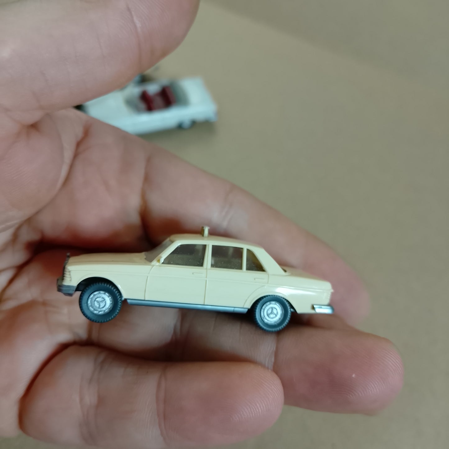Wiking 1:87 classic Mercedes collection of vehicles 250 240 450se etc nice loose lot