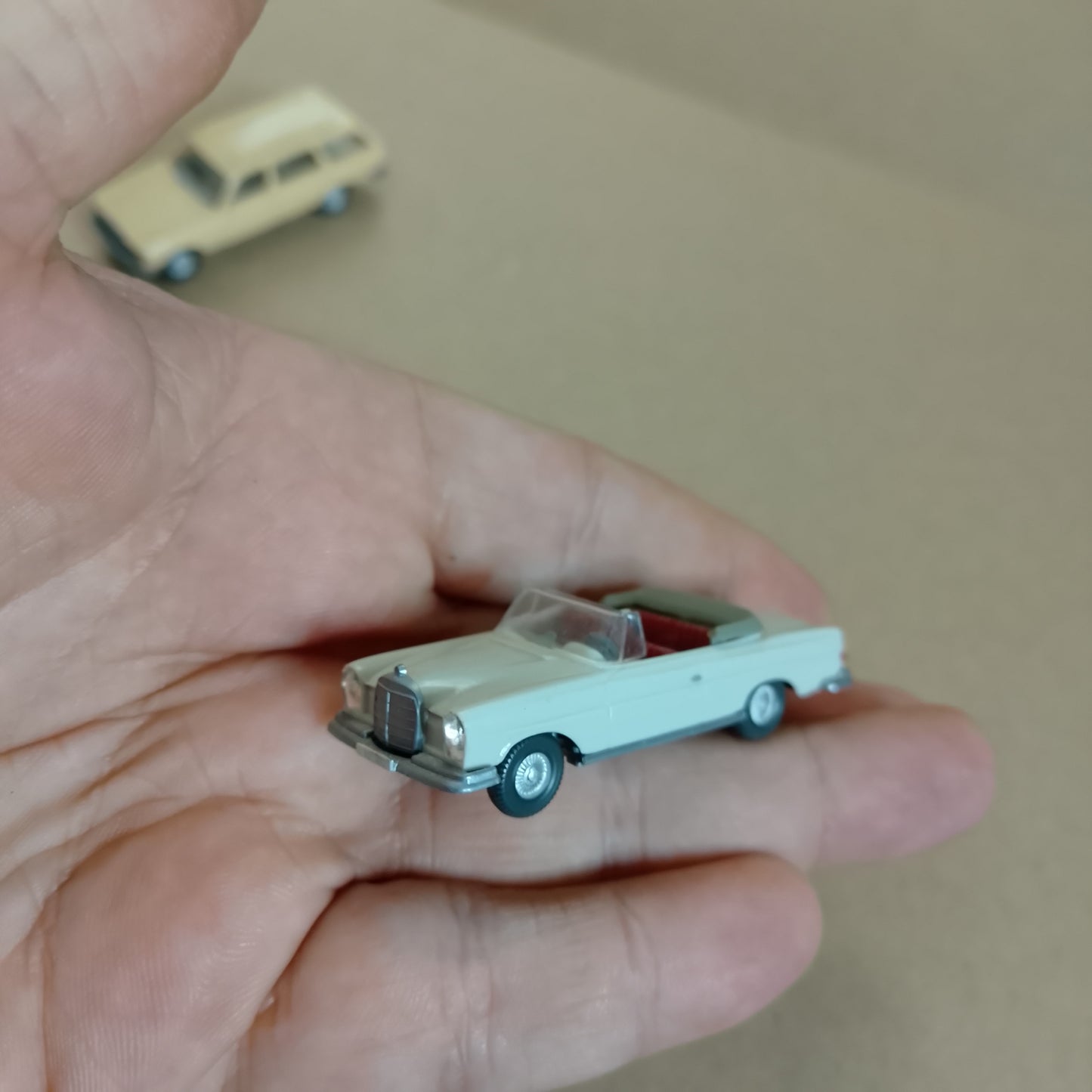 Wiking 1:87 classic Mercedes collection of vehicles 250 240 450se etc nice loose lot