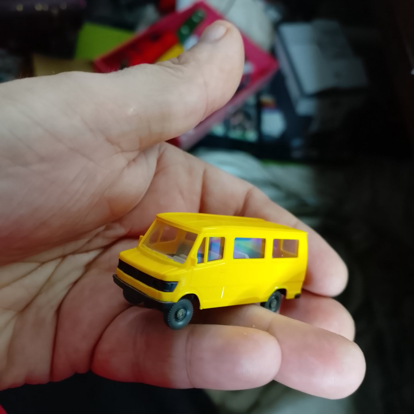 wiking rietz busch 1:87 various minibus car models Mercedes mitubishi VW ETC loose nice