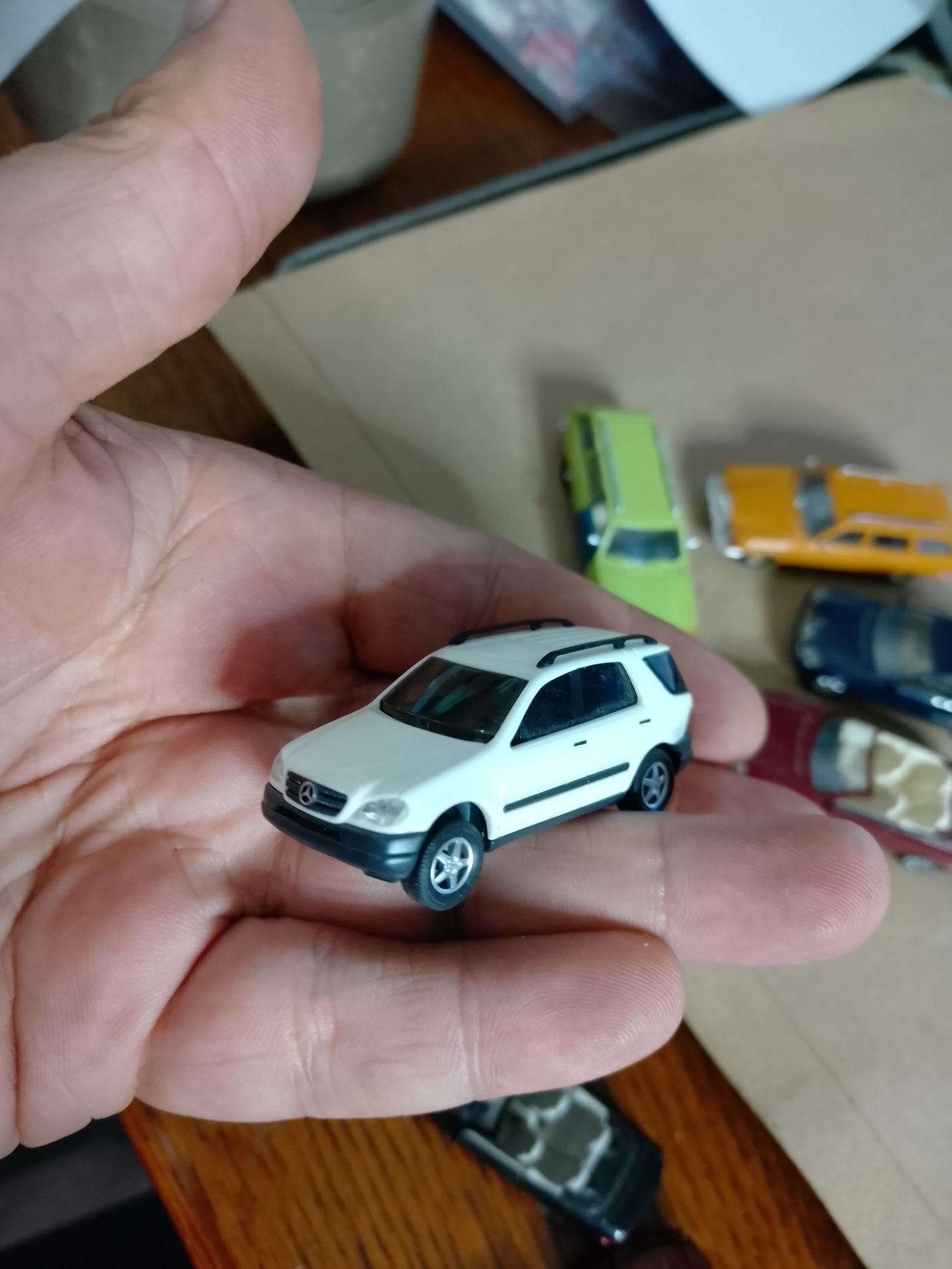Busch 1:87 Mercedes w123 + newer models cars x5 loose vgc detailed plastic
