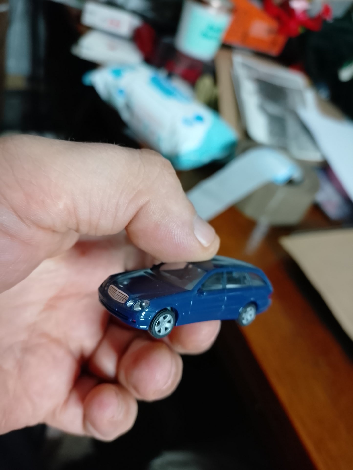 Busch 1:87 00's Mercedes CLK A, E, M CLASS 00'S cars x5 loose vgc detailed plastic