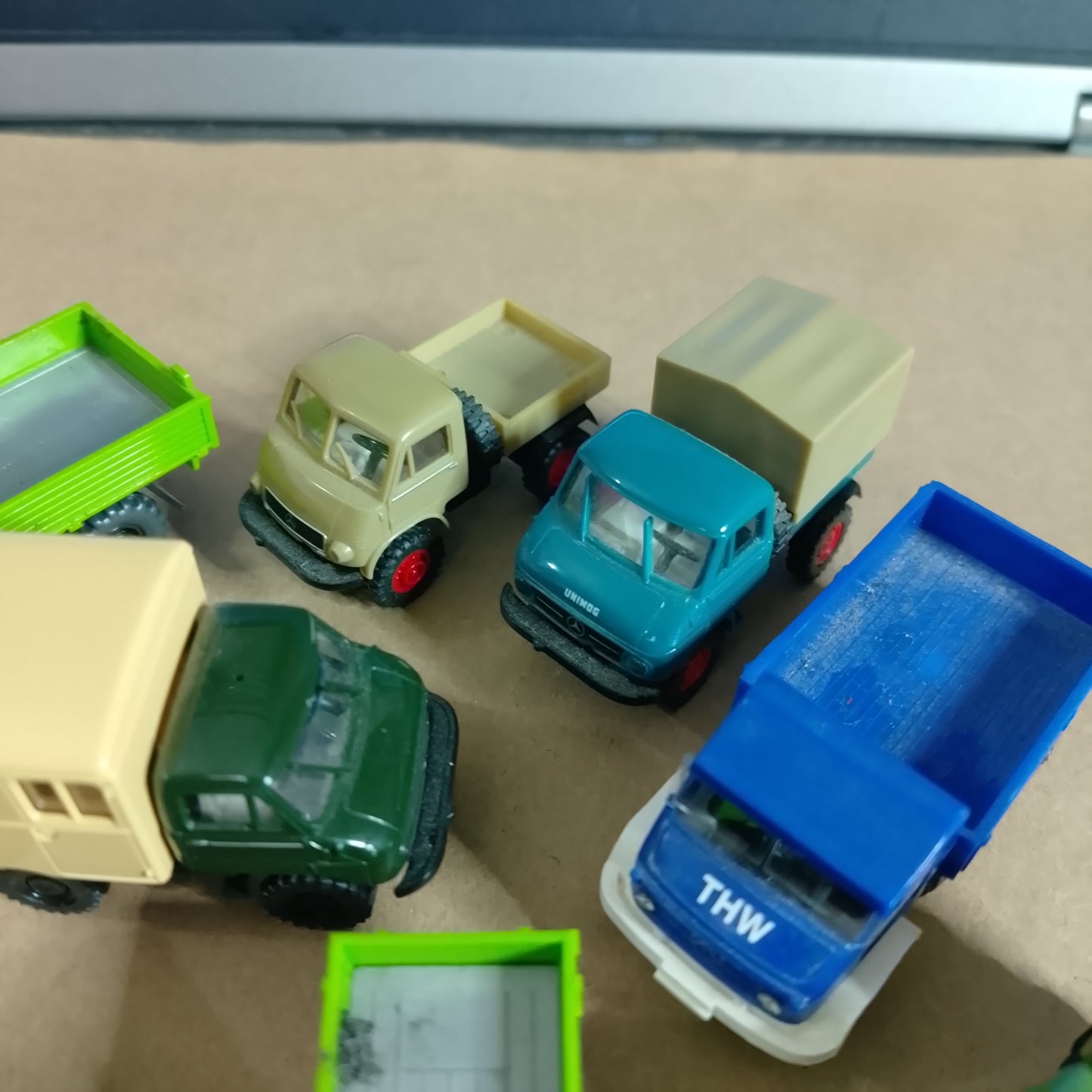 Wiling Brekina etc 1:87 Mercedes Commercial vehicles unimog etc bundle x8