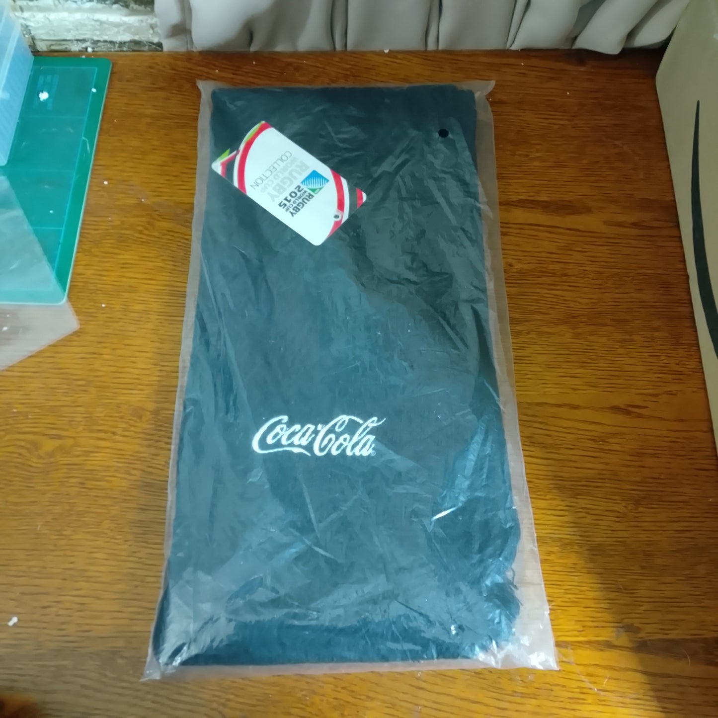 2015 Rugby World cup coca-cola official scarf black unused in baggie