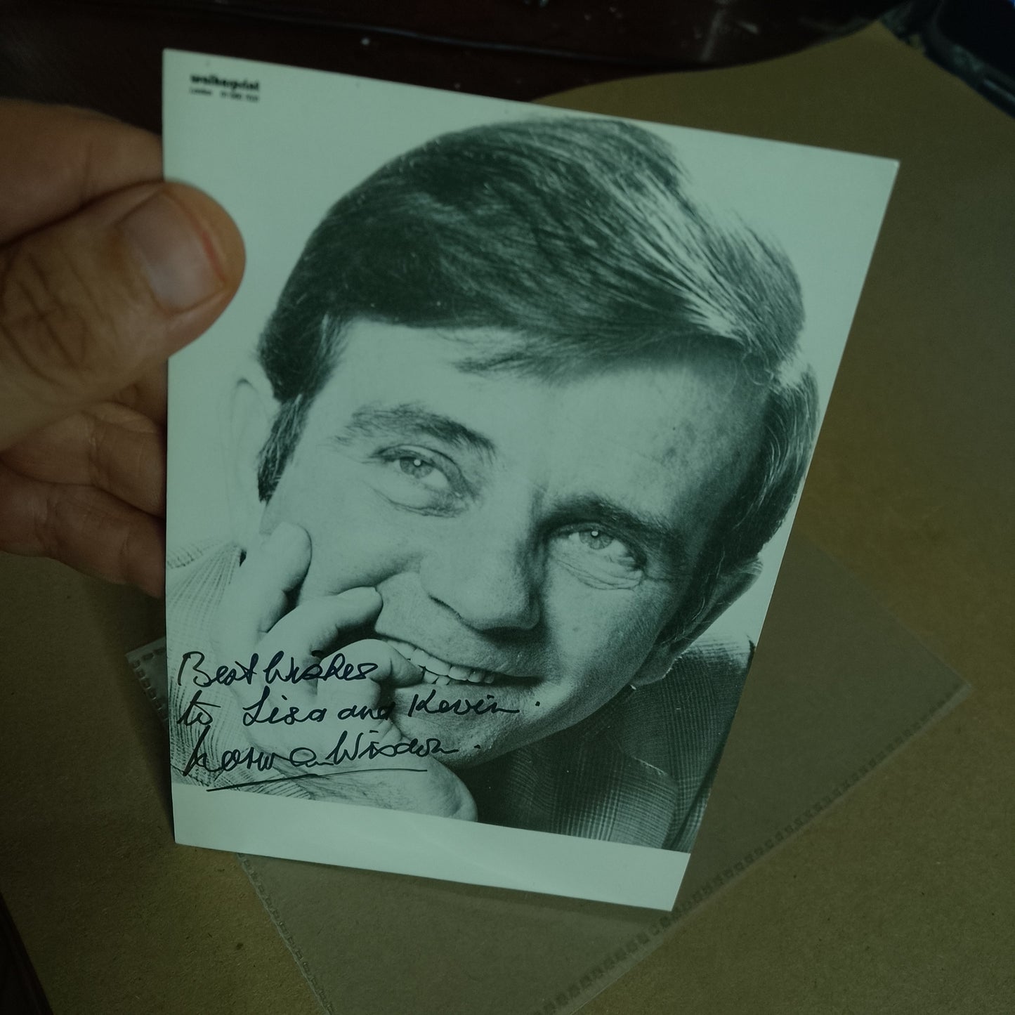 Norman Wisdom comedy great Actor genuine ink Autograph signed picture