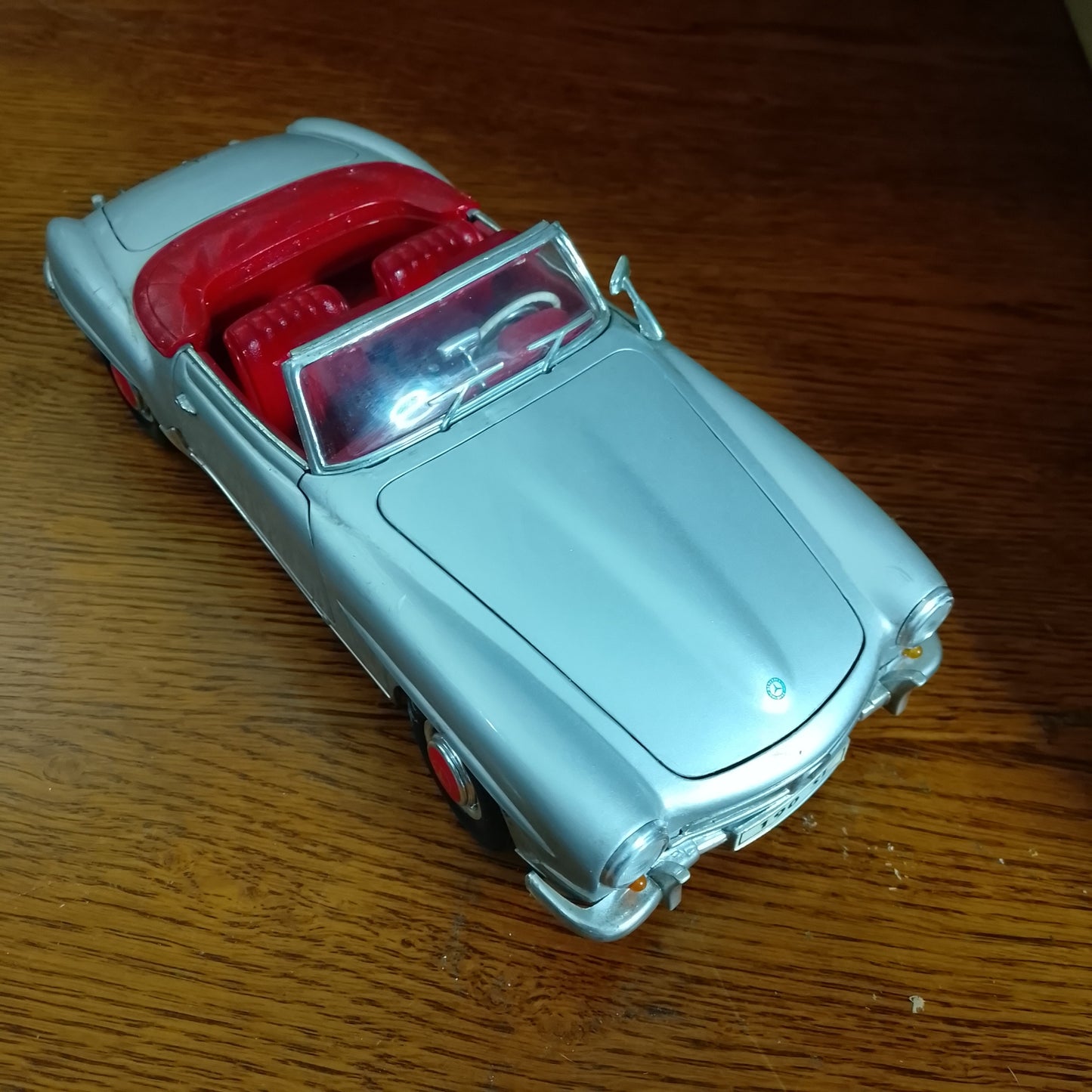 Welley 1:18 Mercedes 1955 190sl cabriolet nice loose diecast big model