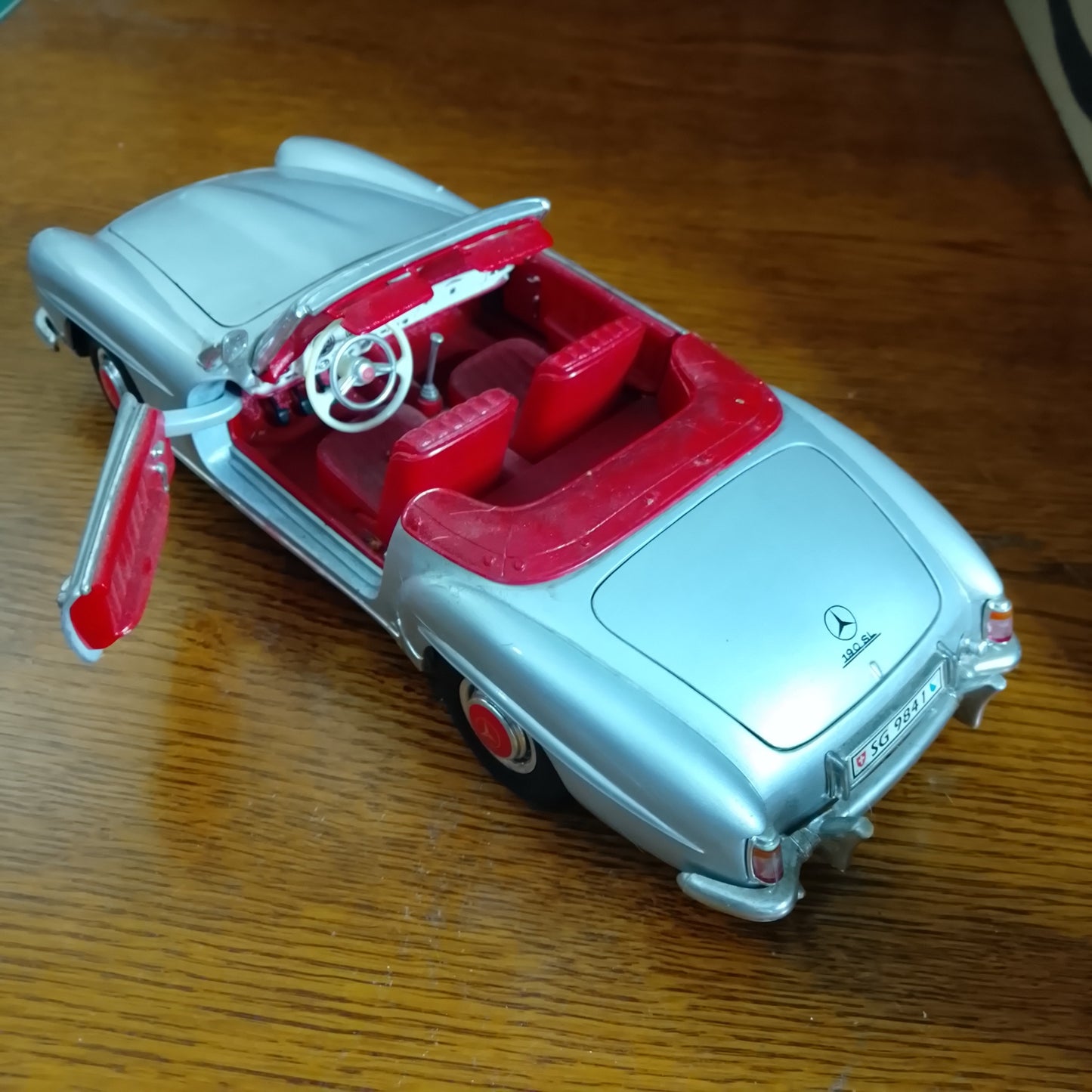 Welley 1:18 Mercedes 1955 190sl cabriolet nice loose diecast big model