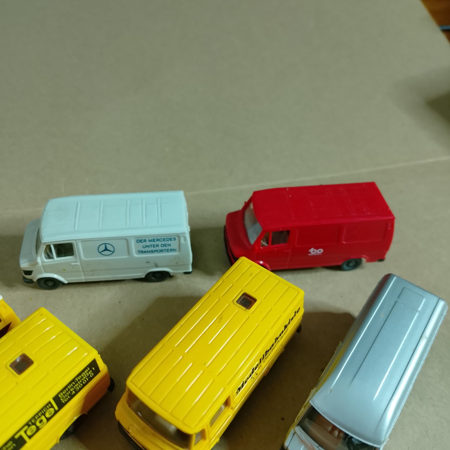 Wiking 1:87 collection of Mercedes classic 70's 80's vans x7 plastic models vgc