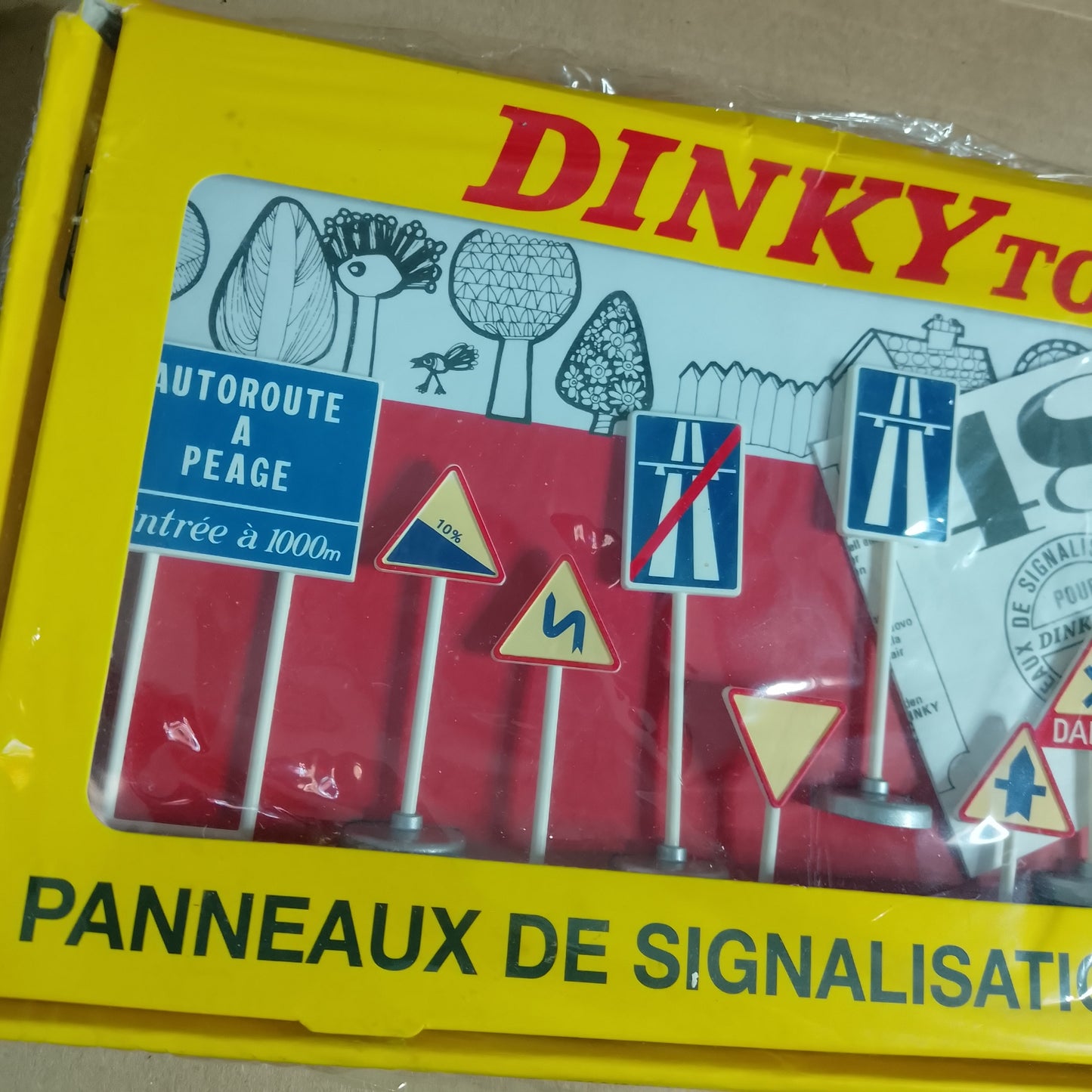 Dinky toys Atlas editions Norev collection road signs signals boxed set