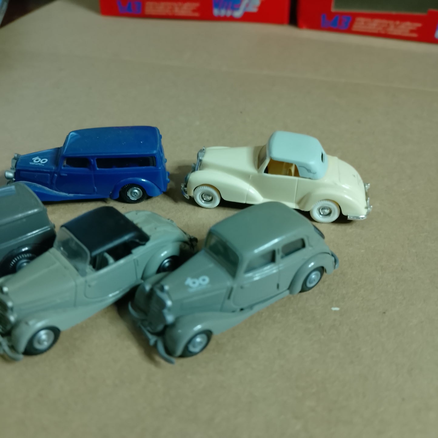 Praline 1:87 collection of Mercedes vintage classic cars x5 plastic models vgc