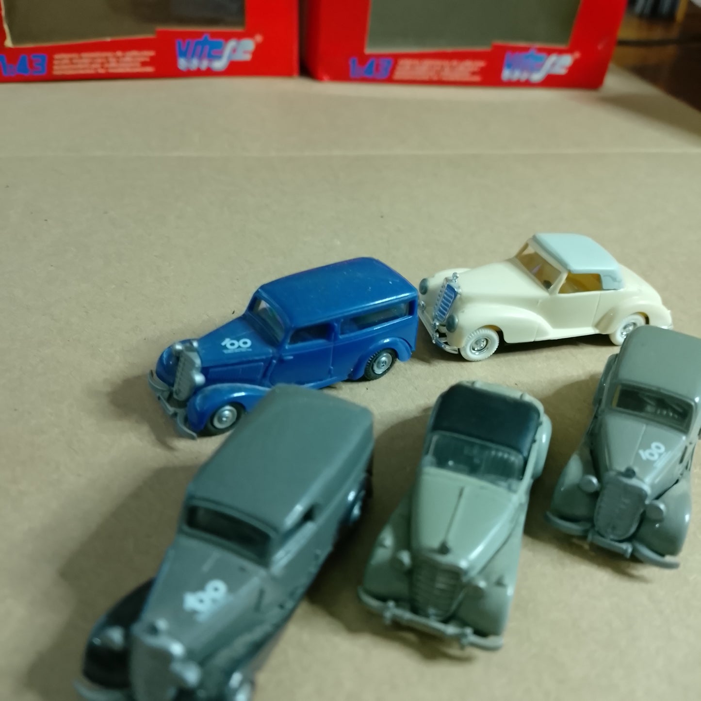 Praline 1:87 collection of Mercedes vintage classic cars x5 plastic models vgc