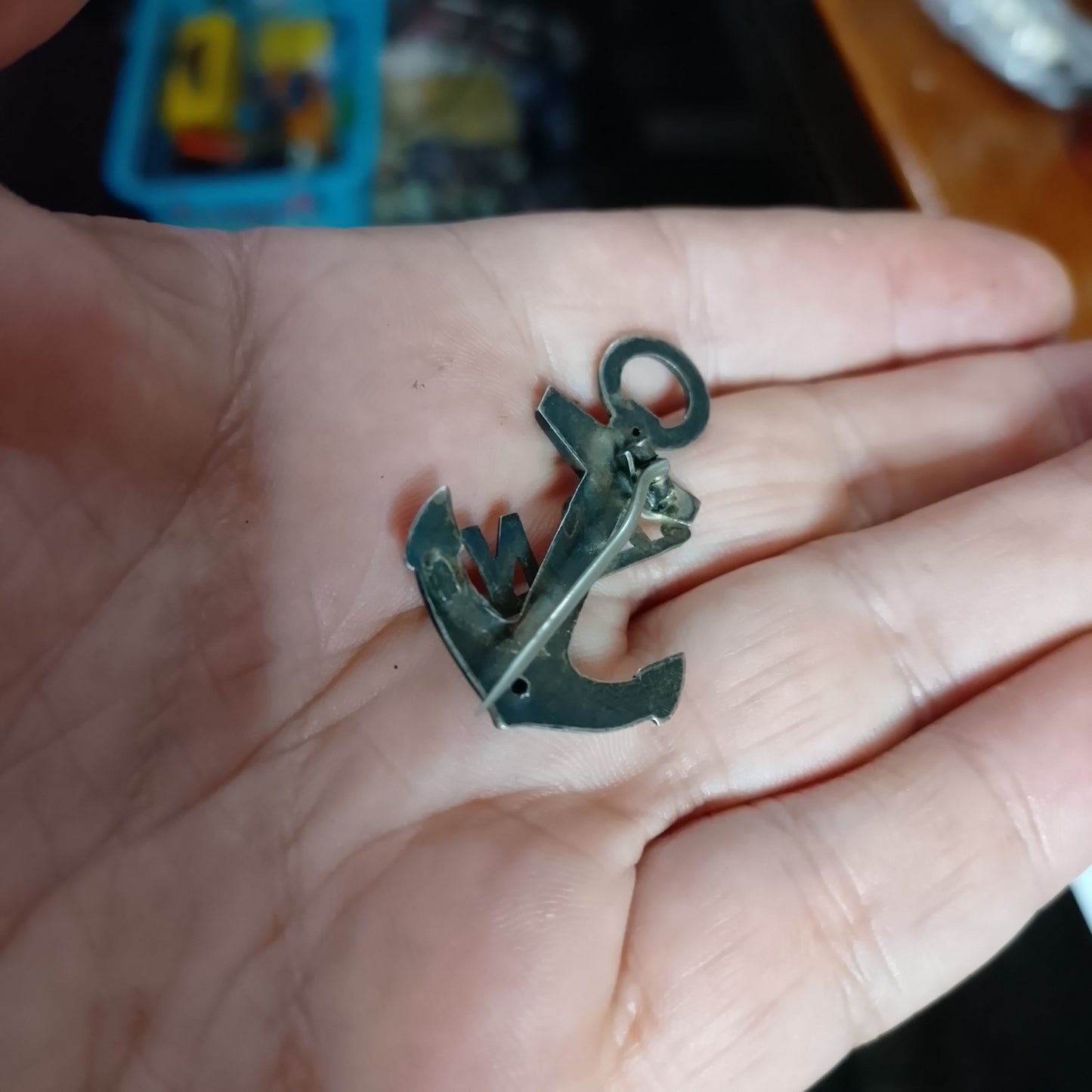 Vintage Sterling Silver royal navy Naval anchor pin badge brooch unusual no clasp.