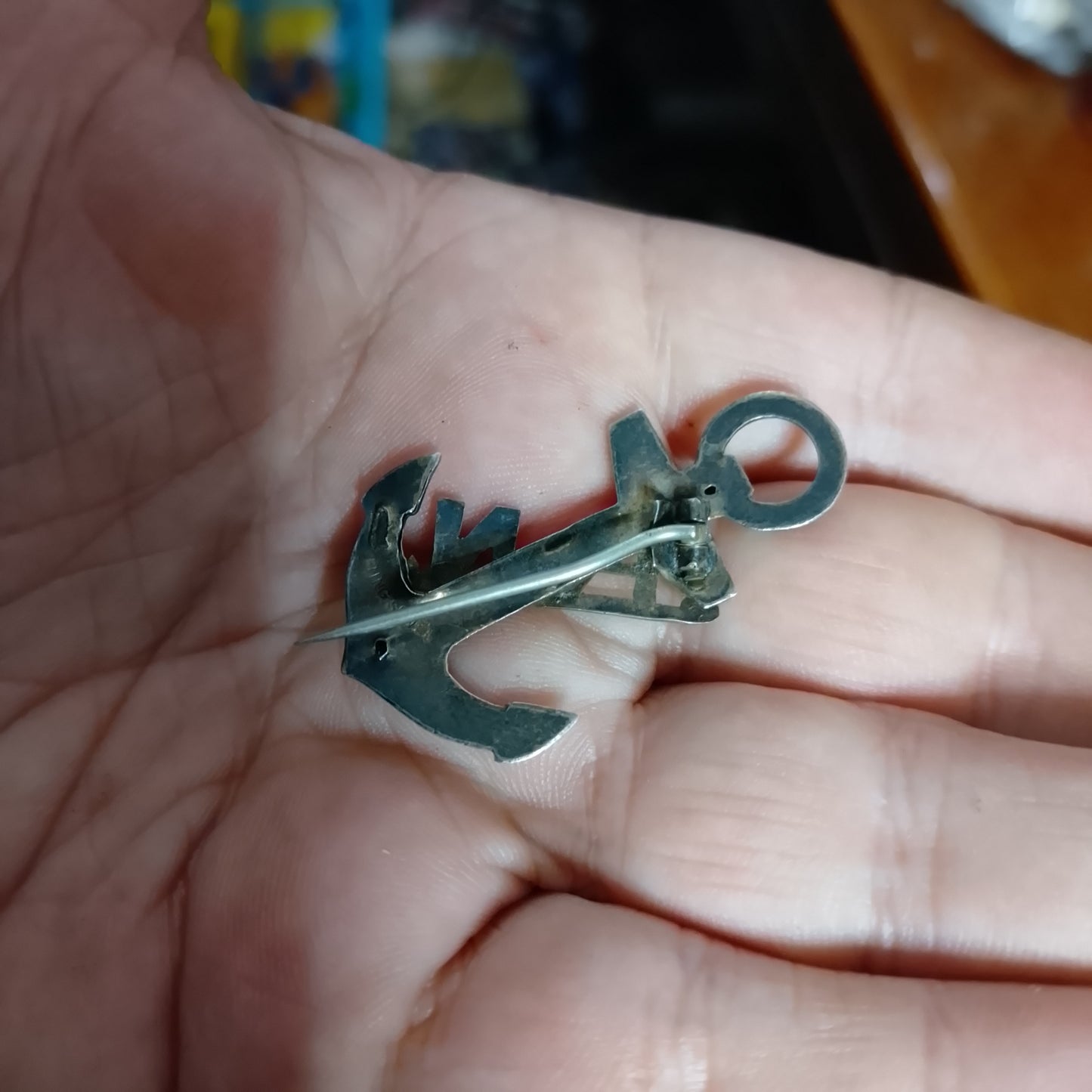 Vintage Sterling Silver royal navy Naval anchor pin badge brooch unusual no clasp.