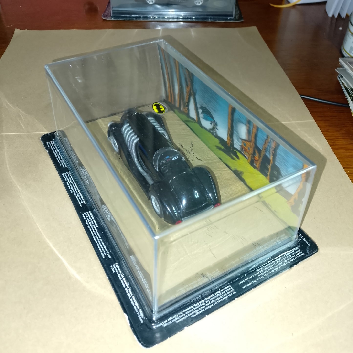 Eaglemoss Batman  Automobilia diecast collection batmobile Detective comics # 37 car