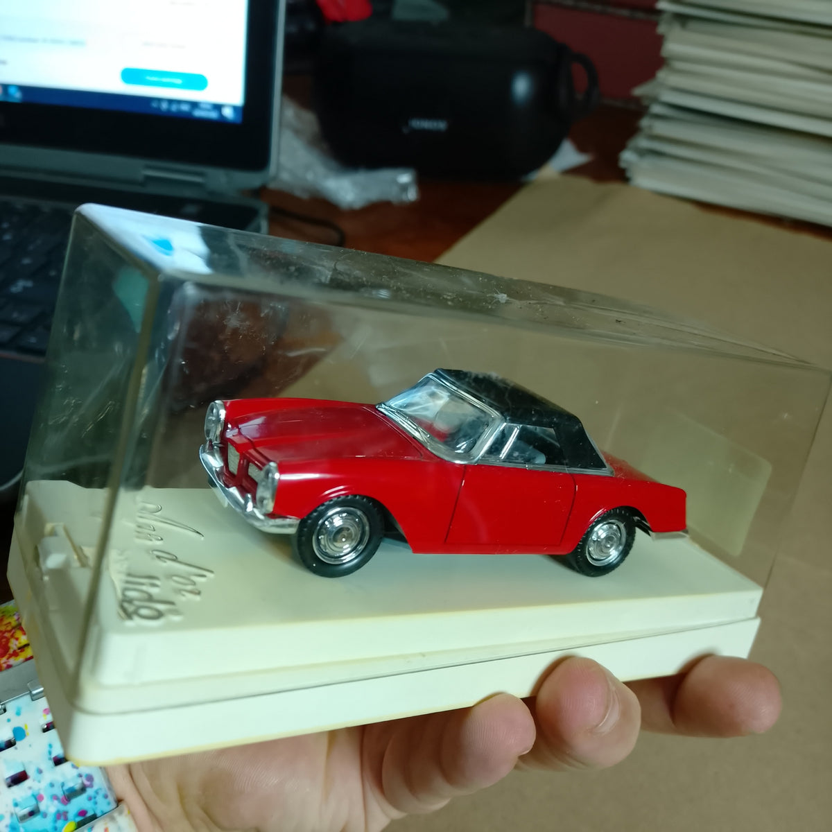 4515 Solido 1:43 Facel Vega hard top diecast classic car boxed vgc