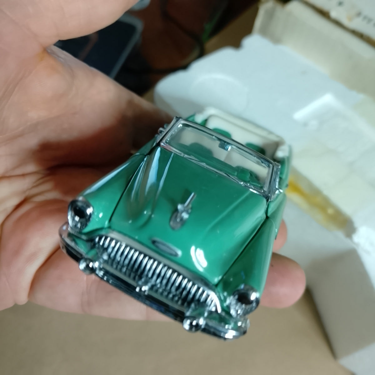 Franklin mint cars of the fifties 1953 Buick Skylark 1:43 diecast excellent has box