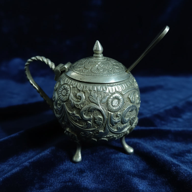 Vintage solid silver condiment mustard pot Indian Kutch Region 1890-1910 period 60 grms