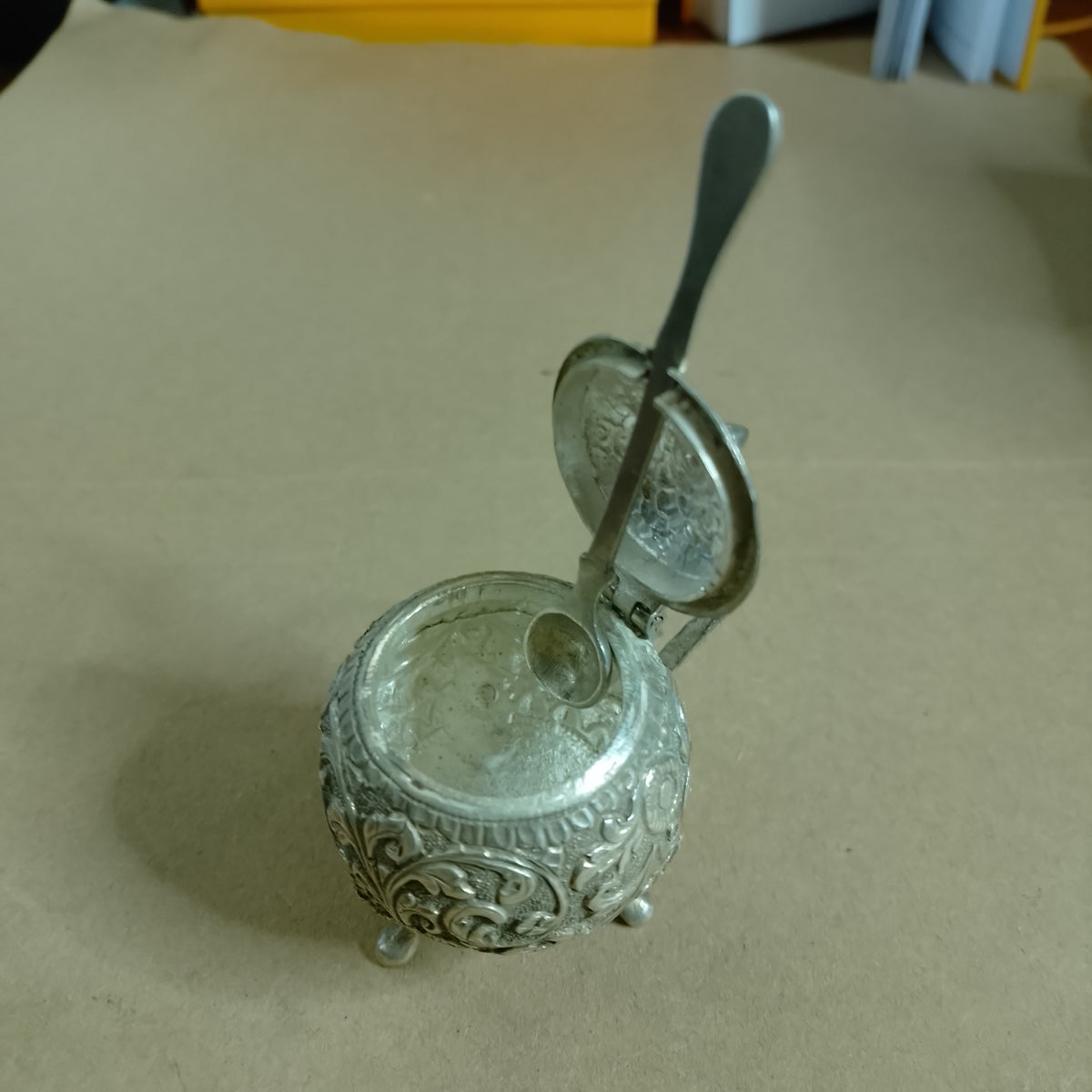 Vintage solid silver condiment mustard pot Indian Kutch Region 1890-1910 period 60 grms