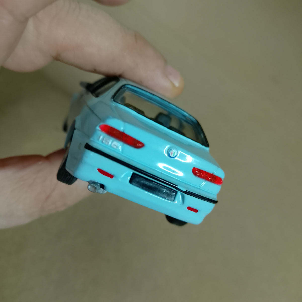 code 3 custom built Burago 1:43 Alfa Romeo 156 extra detail white metal wheels loose vgc