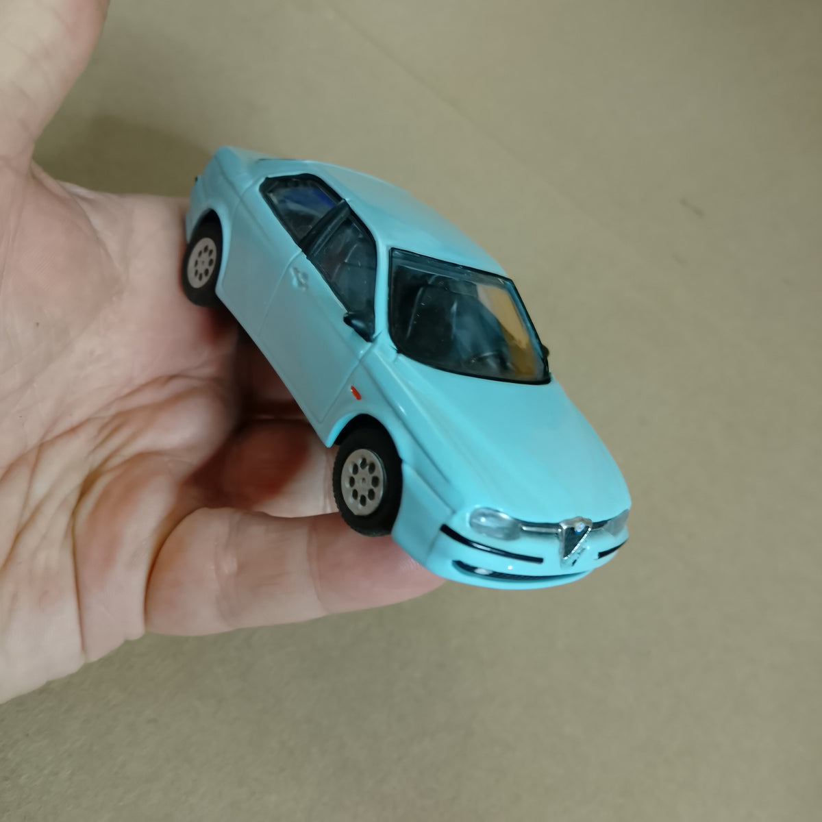 code 3 custom built Burago 1:43 Alfa Romeo 156 extra detail white metal wheels loose vgc