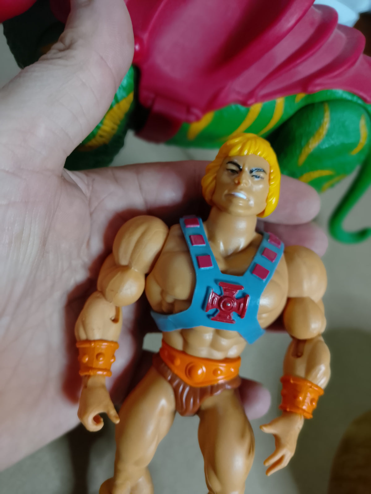 Masters of the Universe 2000 Origins He-Man with Battlecat  loose nice old head variant
