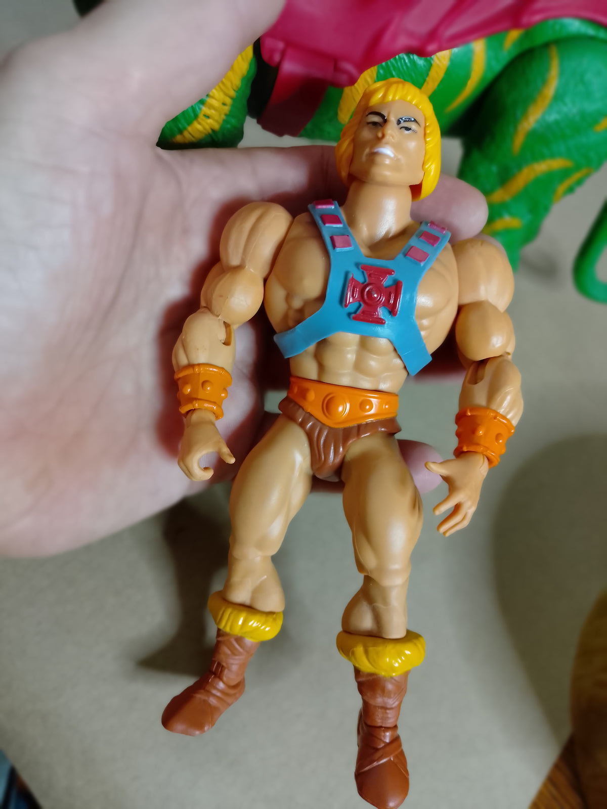 Masters of the Universe 2000 Origins He-Man with Battlecat  loose nice old head variant