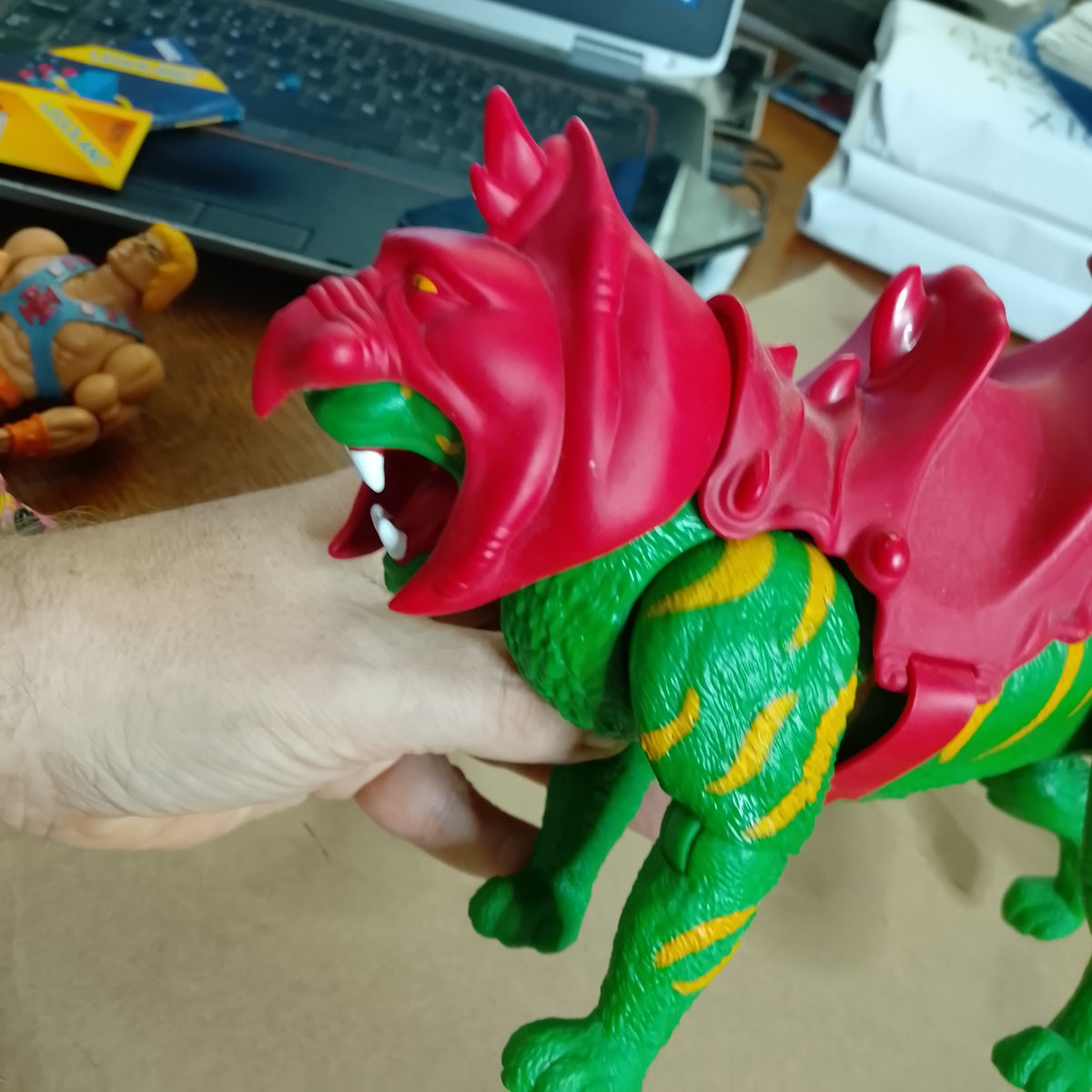 Masters of the Universe 2000 Origins He-Man with Battlecat  loose nice old head variant