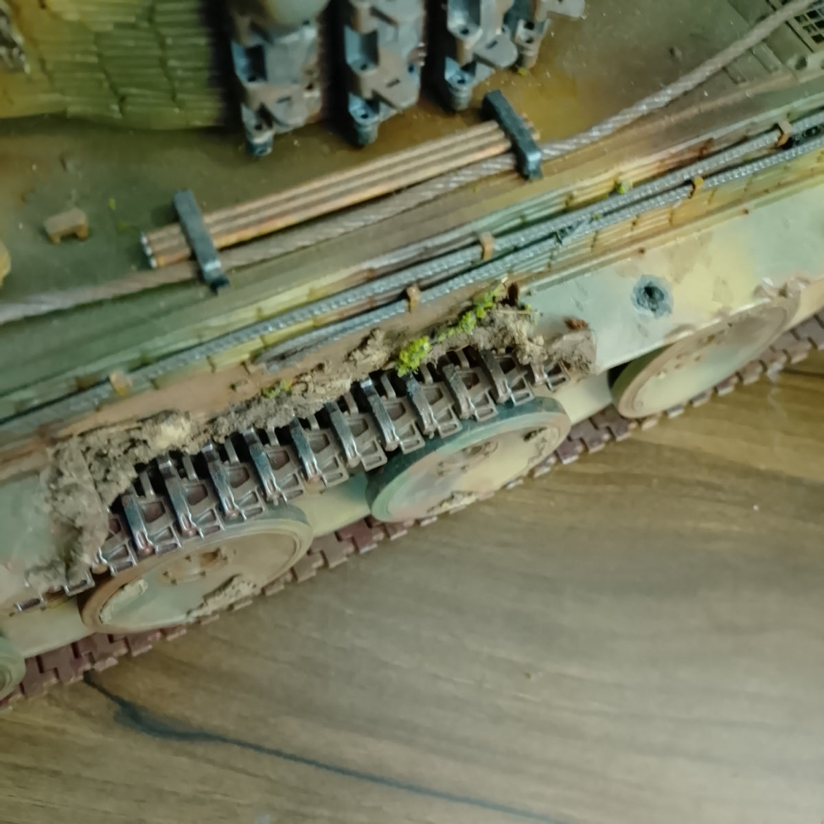 Tamiya 1:16 RC Radio controlled WW2 German Tiger 1 Tank pro built painted stunning