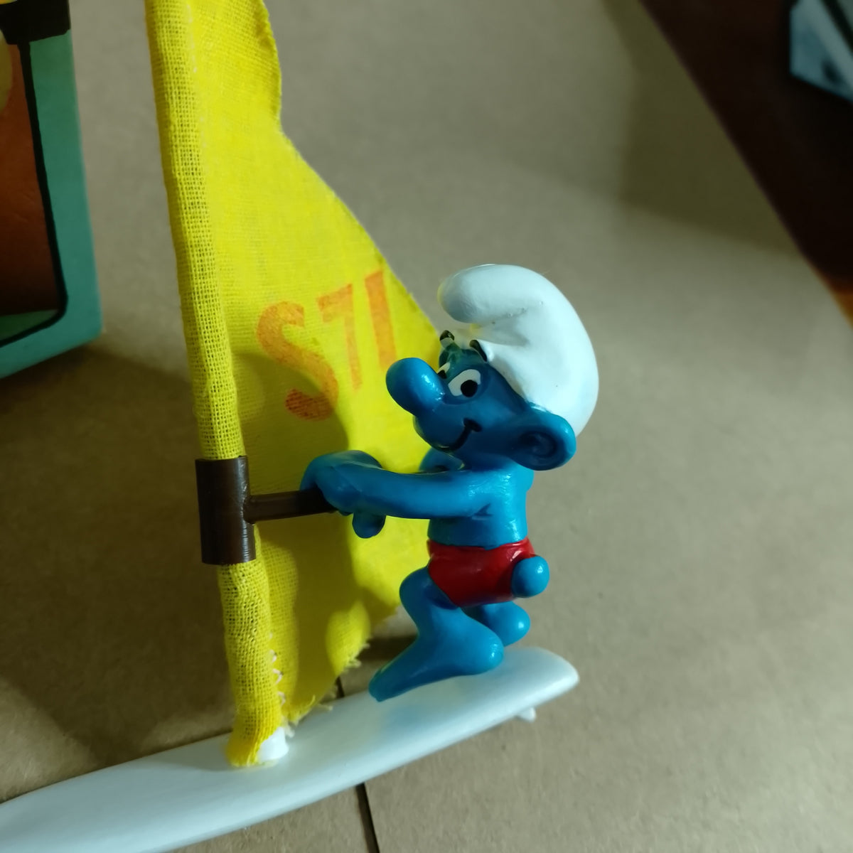1980 Peyo Super Smurf Schleich Smurfs super windsmurfer windsurfer vgc boxed