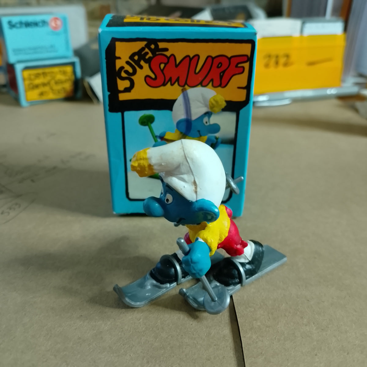 1980 Peyo Super Smurf Schleich Smurfs super Ski-ing skier vgc boxed