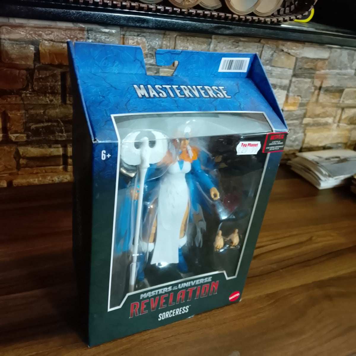 Masters of the Universe Masterverse Revelation Sorceress 2022 Sealed boxed Mattel