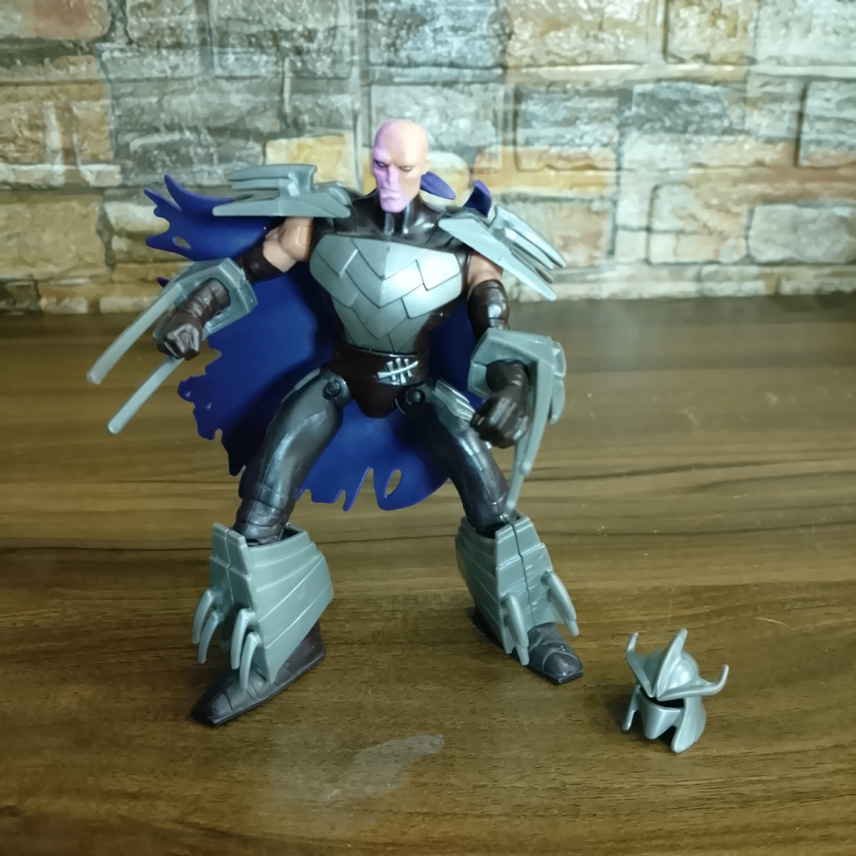 Teenage Muntant Ninja Turtles 2013 Shredder Unmasked loose complete figure excellent TMNT