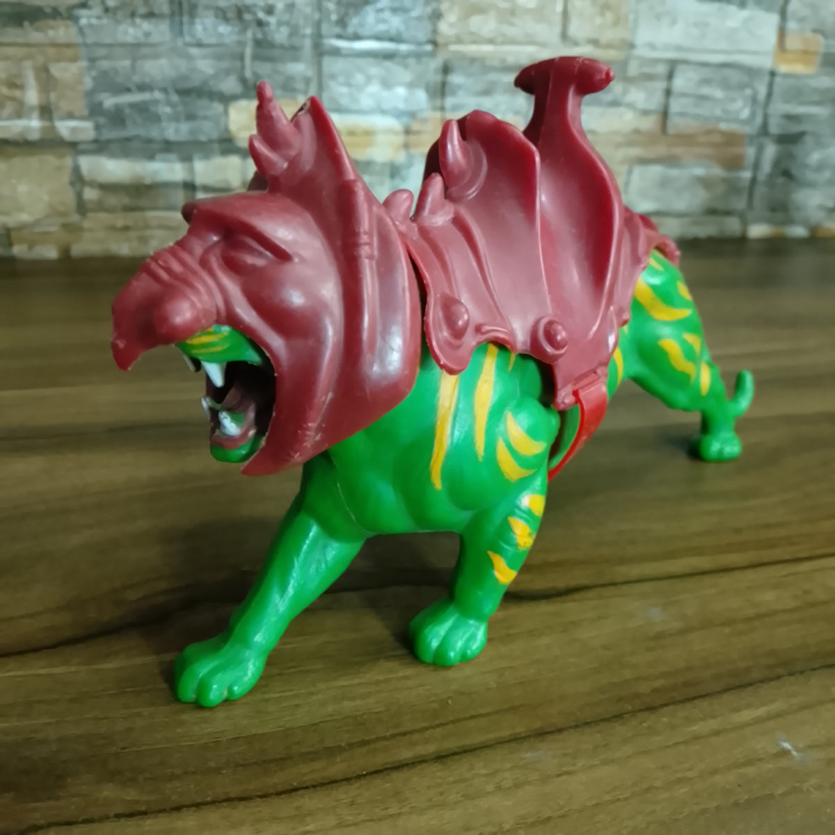 Masters of the Universe vintage 80's Battlecat action figure complete nice example