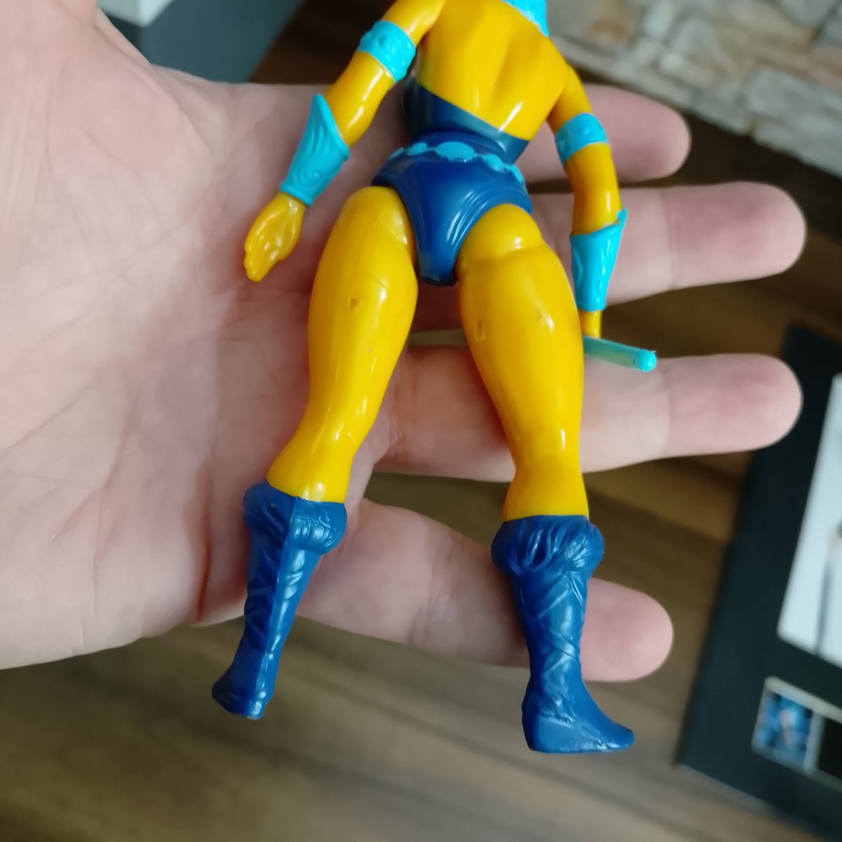 Masters of the Universe 1981-82 M.I. Evil Lyn very nice example loose retro action figure