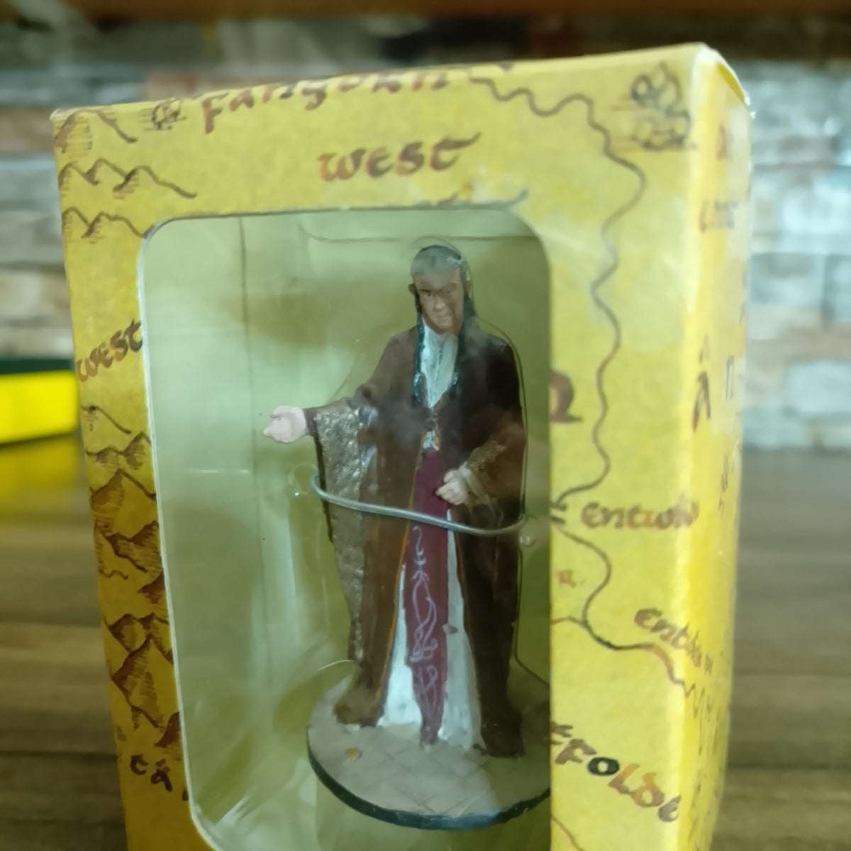 EAGLEMOSS LORD OF THE RINGS COLLECTION - ISSUE 14 ELROND COUNCIL AT RIVENDELL sealed box