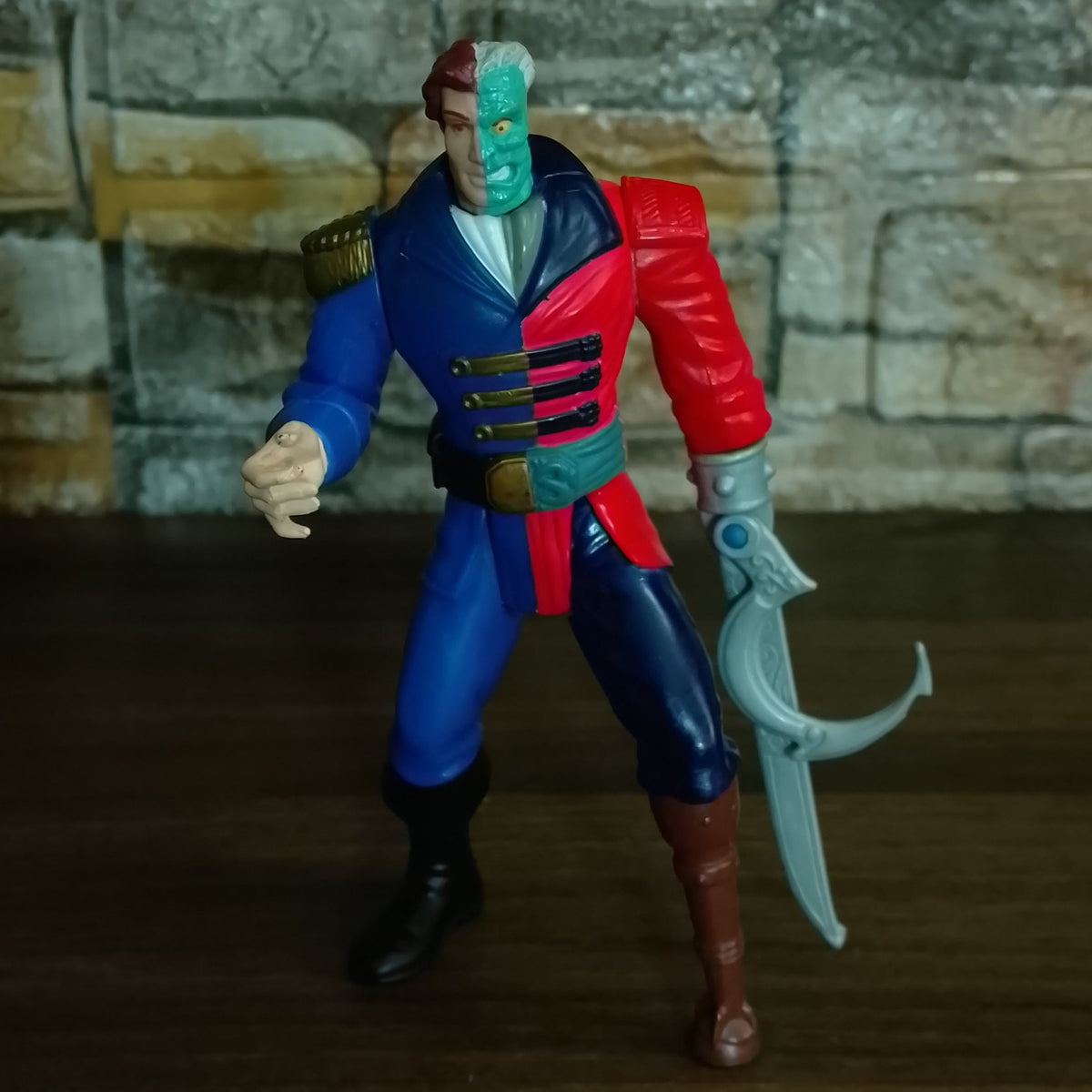 1996 Kenner Legend of Batman pirate "two face" action figure vgc loose complete