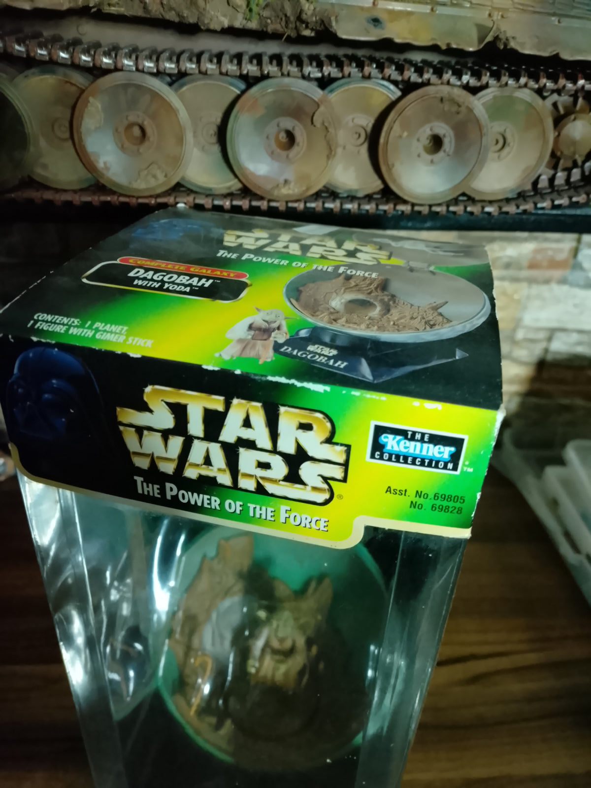 Star Wars 1998 Power of the Force Kenner complete Galaxy Dagobah with Yoda Boxed