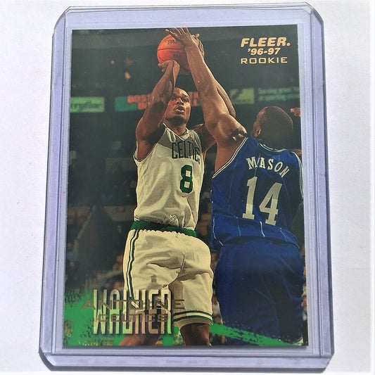 Antoine Walker 1996-97 Fleer #157 NBA Basketball Rookie card Boston Celtics mint sleeved in case